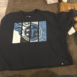 FOCO Tennessee Titans Women's Big Logo Crop Top size large